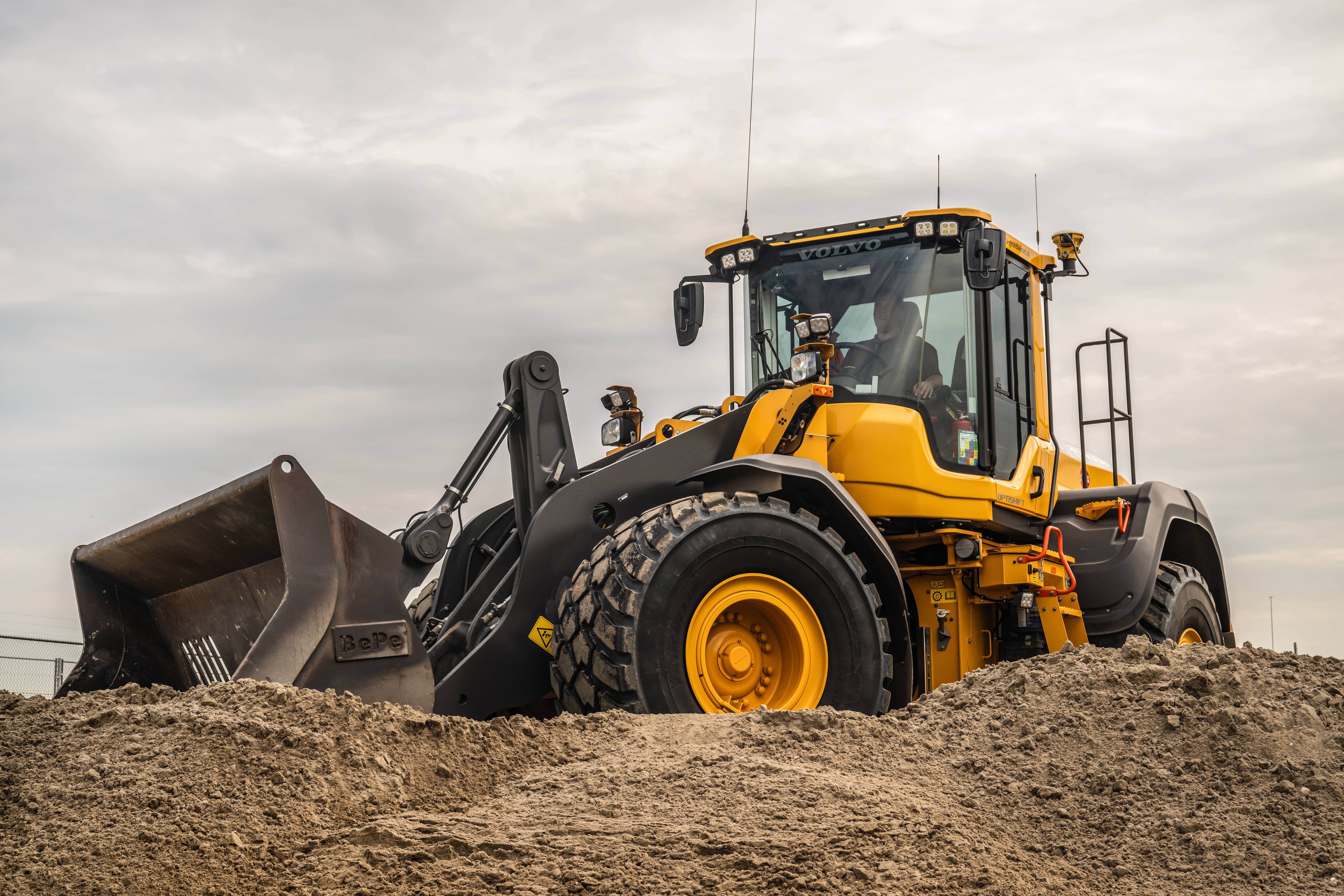 Vážení na nakladači